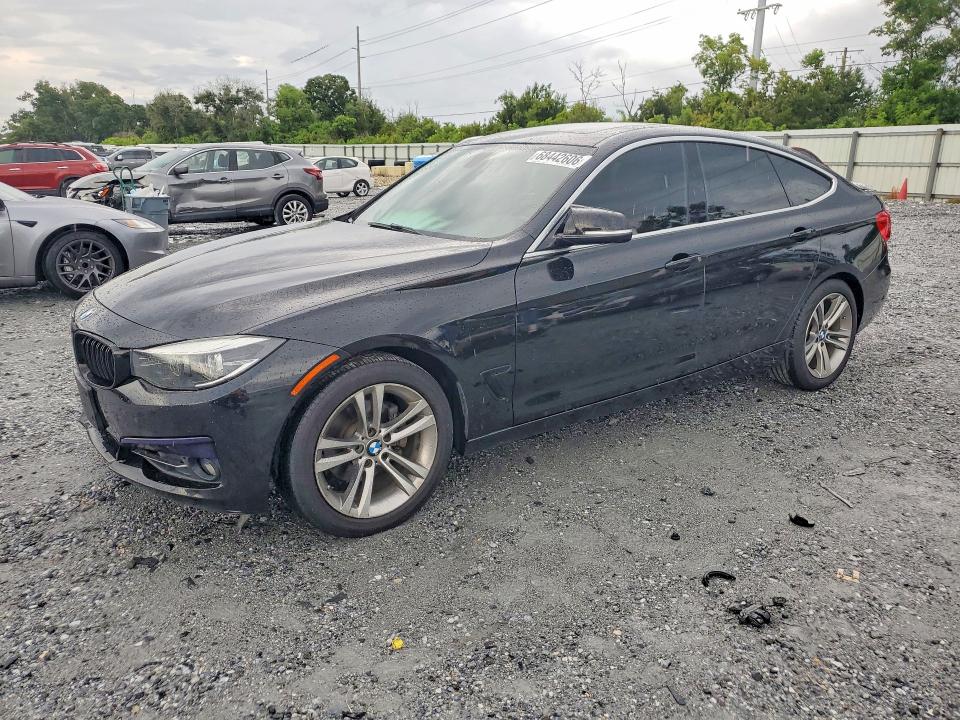 BMW 330 2017 z numerem VIN WBA8Z9C55HG452756 - Zdjęcie z aukcji