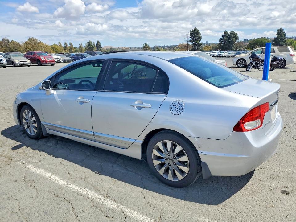 Photo 2 from auction – 2011 HONDA CIVIC with VIN 2HGFA1F98BH521518