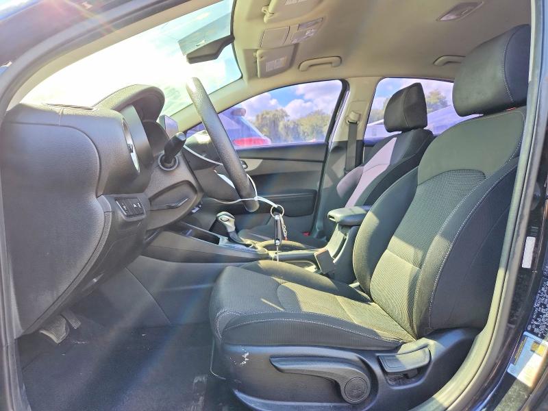 Photo 7 from auction – 2019 KIA FORTE with VIN 3KPF24AD9KE102503