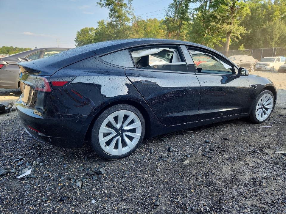 Photo 3 from auction – 2022 TESLA MODEL 3 with VIN 5YJ3E1EA4NF370267