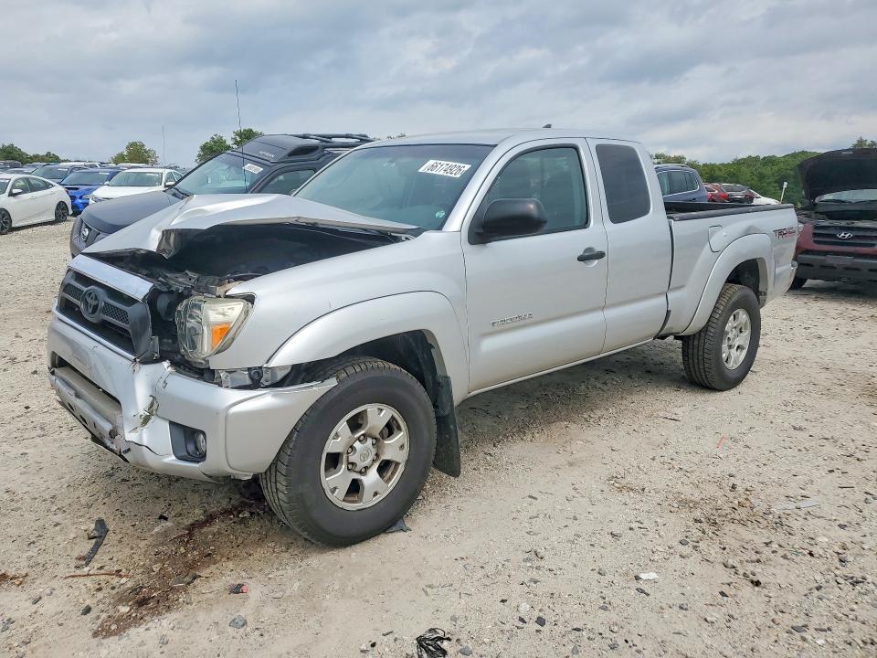TOYOTA TACOMA 2012 с VIN 5TFUU4EN1CX037698 - Снимка от търг