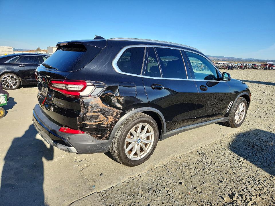 Photo 3 from auction – 2022 BMW X5 with VIN 5UXTA6C01N9L30367