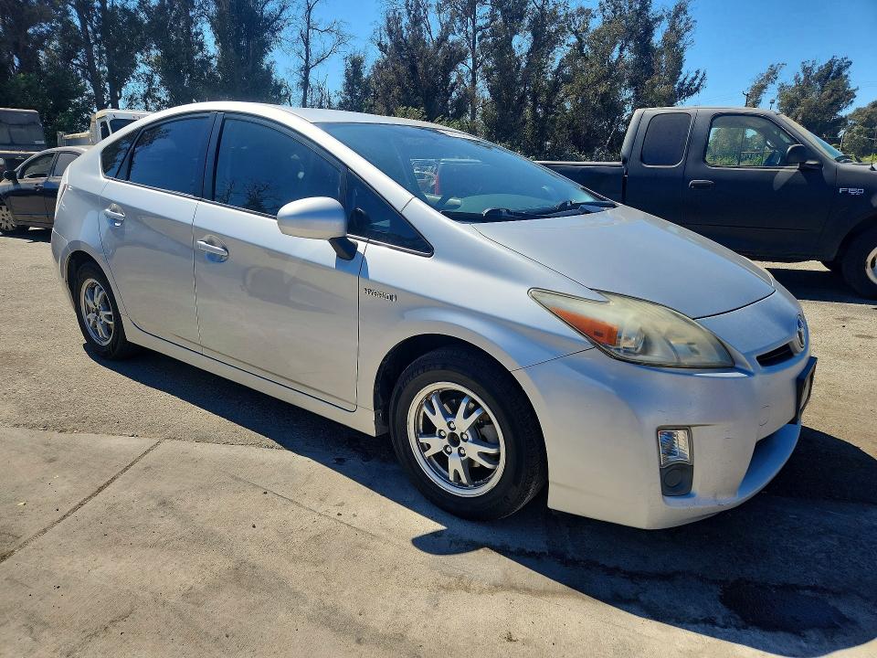 Photo 4 from auction – 2010 TOYOTA PRIUS with VIN JTDKN3DU0A0068051