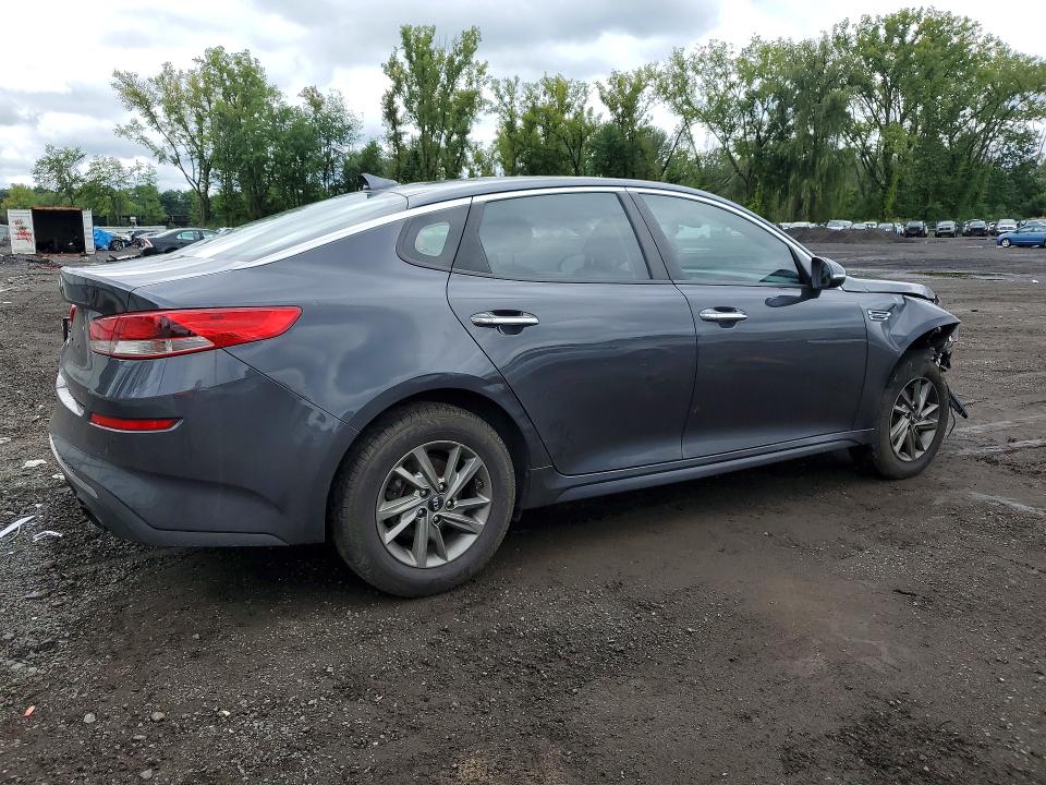 Photo 3 from auction – 2019 KIA OPTIMA with VIN 5XXGT4L36KG326650