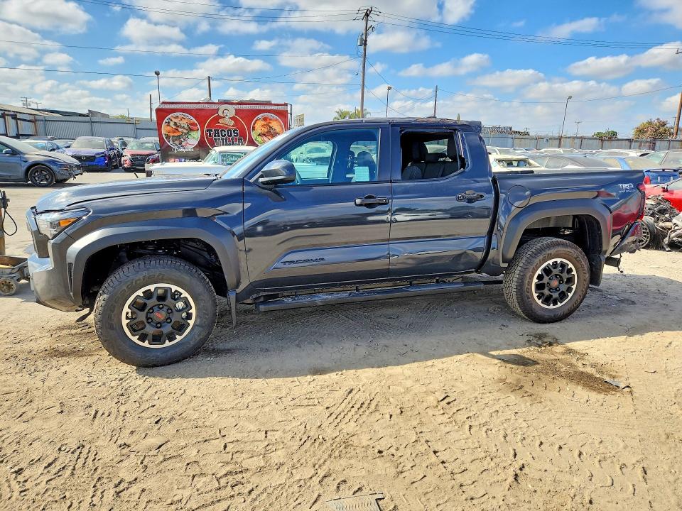 Photo 1 from auction – 2026 TOYOTA TACOMA with VIN 3TMLB5JN1TM264490