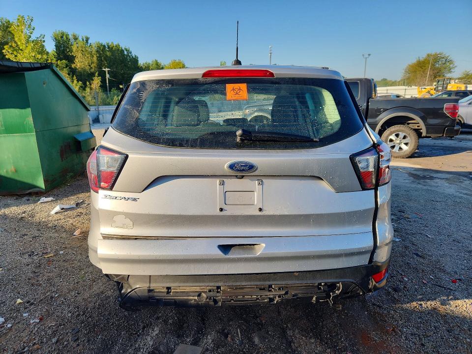 Photo 6 from auction – 2018 FORD ESCAPE with VIN 1FMCU0F78JUA51502