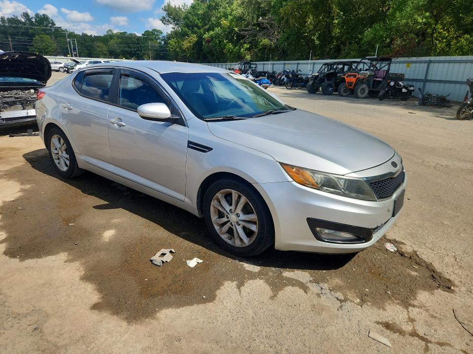 Photo 4 from auction – 2013 KIA OPTIMA with VIN 5XXGM4A70DG166187
