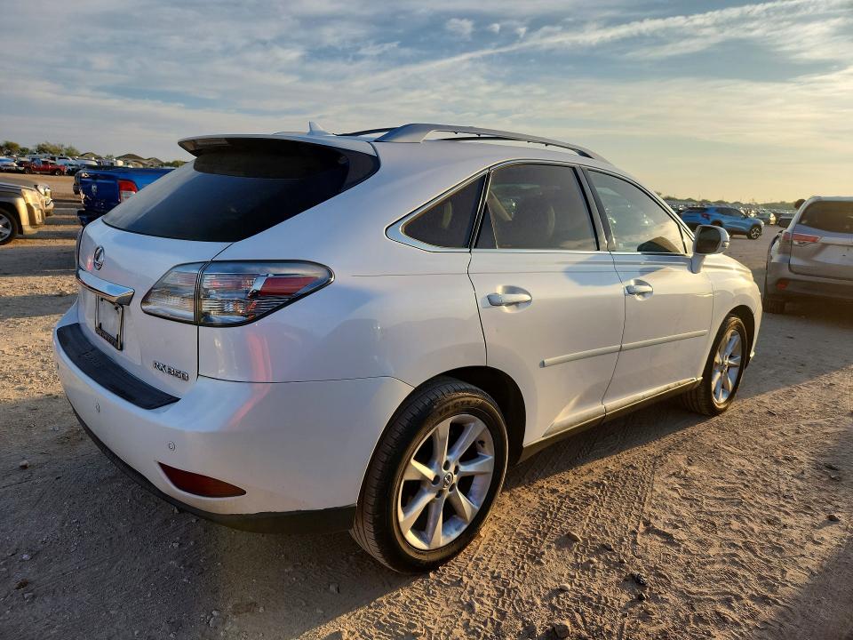 Photo 3 from auction – 2011 LEXUS RX with VIN 2T2ZK1BA0BC060233