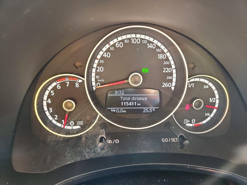 Photo 9 from auction – 2014 VOLKSWAGEN BEETLE with VIN 3VWJX7AT5EM610446