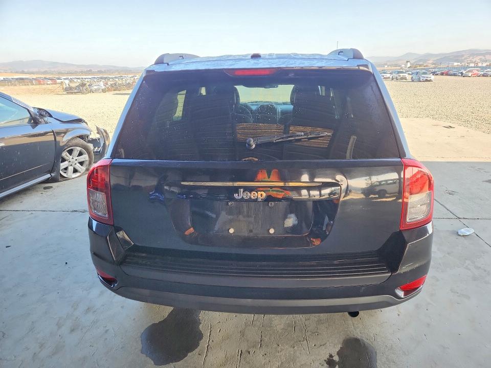 Zdjęcie 6 z aukcji – 2015 JEEP COMPASS z VIN 1C4NJCBB2FD274787