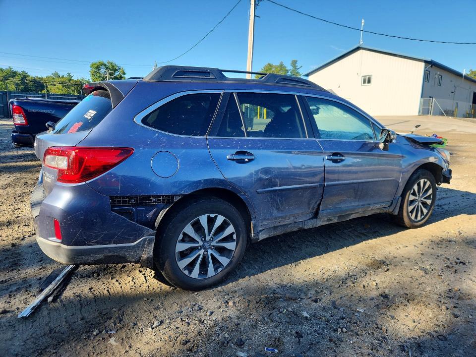 Photo 3 from auction – 2015 SUBARU OUTBACK with VIN 4S4BSALC4F3225152