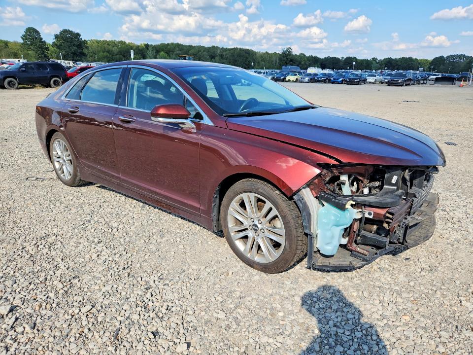 Zdjęcie 4 z aukcji – 2015 LINCOLN MKZ z VIN 3LN6L2G99FR618083