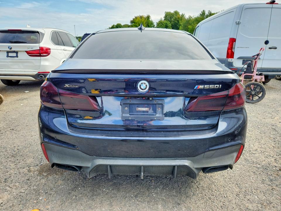 Photo 6 from auction – 2018 BMW M550XI with VIN WBAJB9C55JB036800