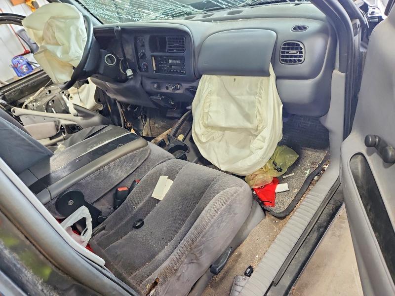Фото 8 с аукциона – 2000 DODGE DAKOTA с VIN 1B7GL22X7YS572212