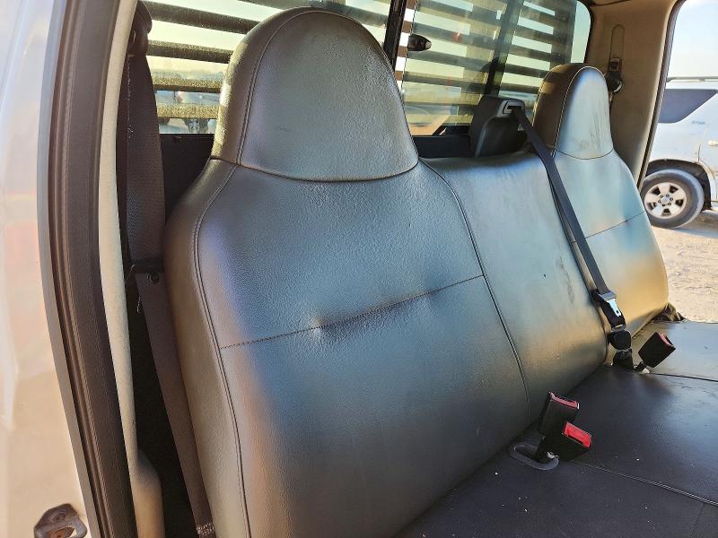 Photo 10 from auction – 2010 FORD F250 with VIN 1FTNF2A59AEA30788