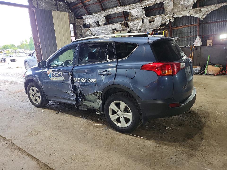 Photo 2 from auction – 2014 TOYOTA RAV4 with VIN JTMRFREV6ED070729
