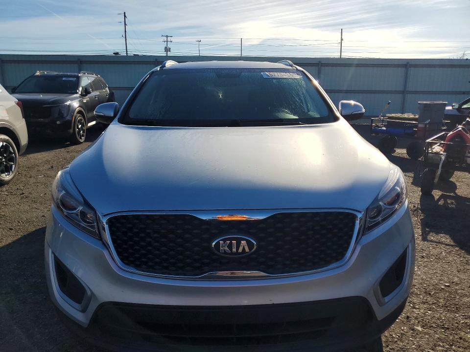 Photo 5 from auction – 2018 KIA SORENTO with VIN 5XYPG4A39JG369039