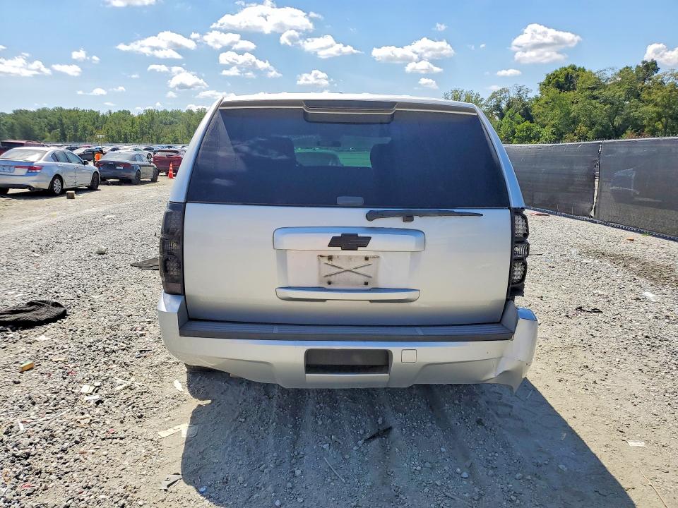 Photo 6 from auction – 2014 CHEVROLET TAHOE with VIN 1GNLC2E07ER177759