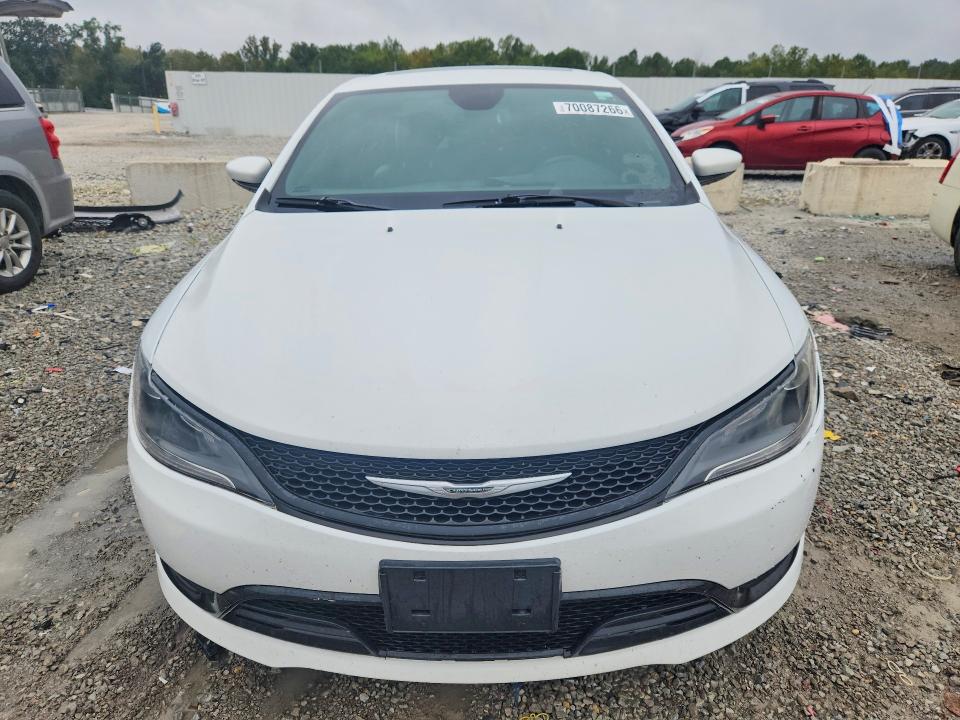 Foto 5 de la subasta – 2015 CHRYSLER 200 con VIN 1C3CCCBBXFN539312
