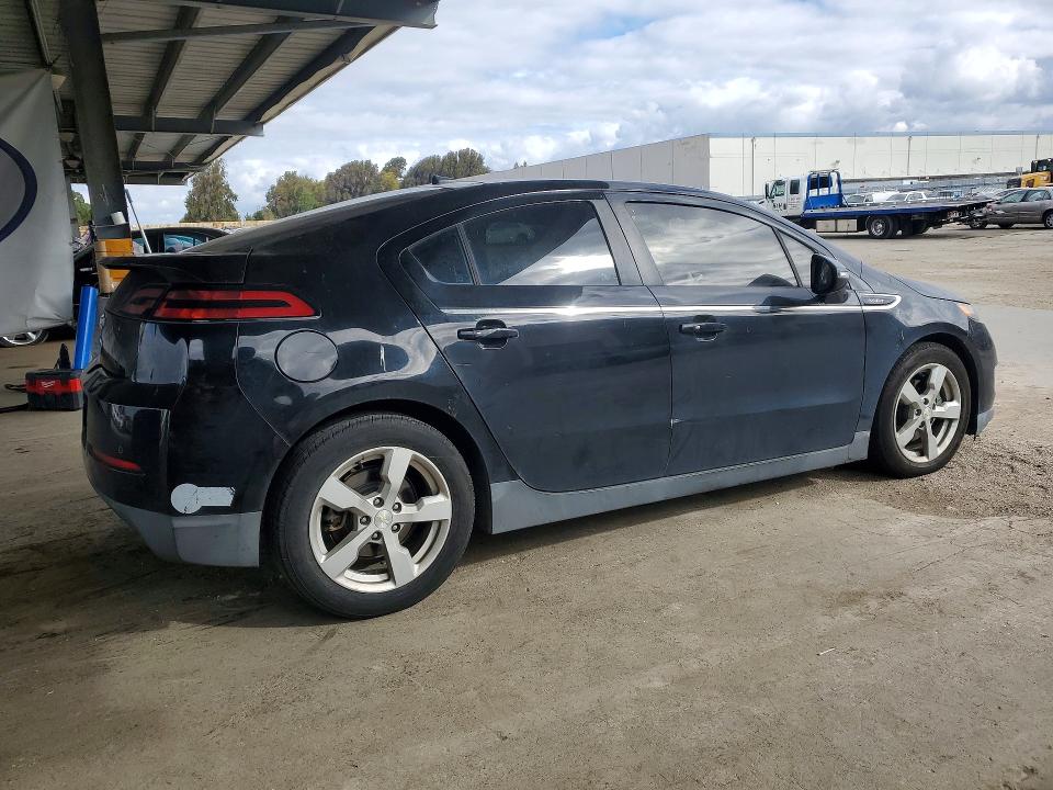 Photo 3 from auction – 2013 CHEVROLET VOLT with VIN 1G1RG6E44DU127018