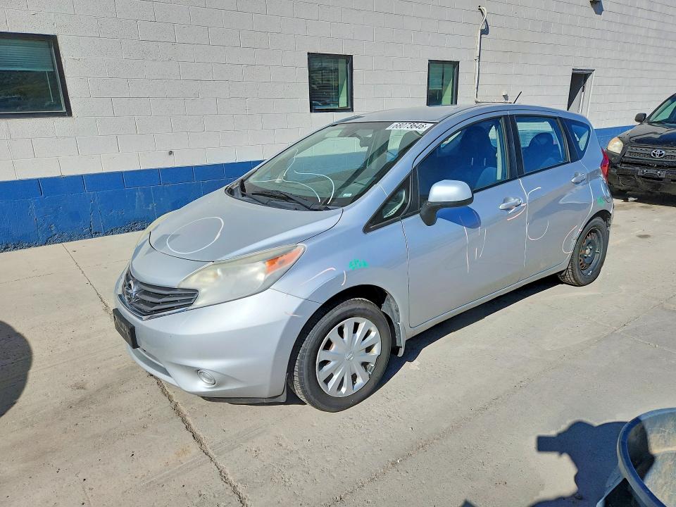 NISSAN VERSA NOTE 2014 with VIN 3N1CE2CP1EL352925 - Photo from auction