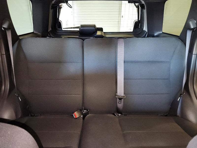 Photo 10 from auction – 2008 FORD ESCAPE with VIN 1FMCU03158KE39681