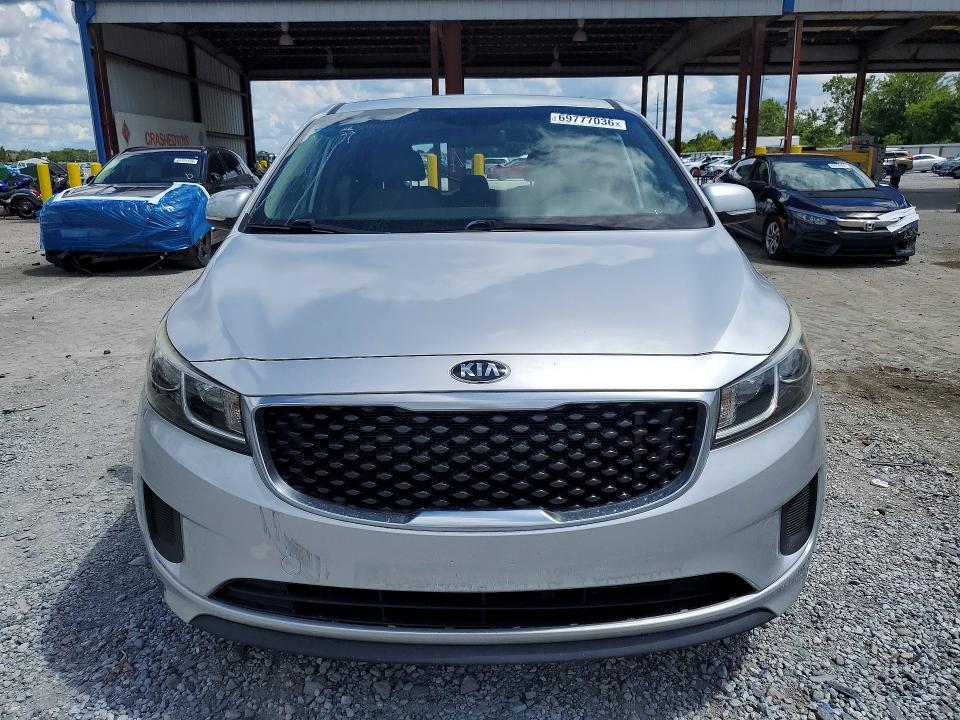 Photo 5 from auction – 2016 KIA SEDONA with VIN KNDMB5C17G6162907