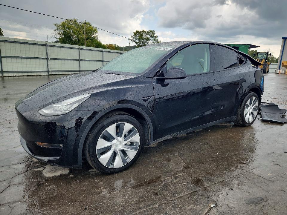 TESLA MODEL Y 2022 z numerem VIN 7SAYGAEE6NF364198 - Zdjęcie z aukcji