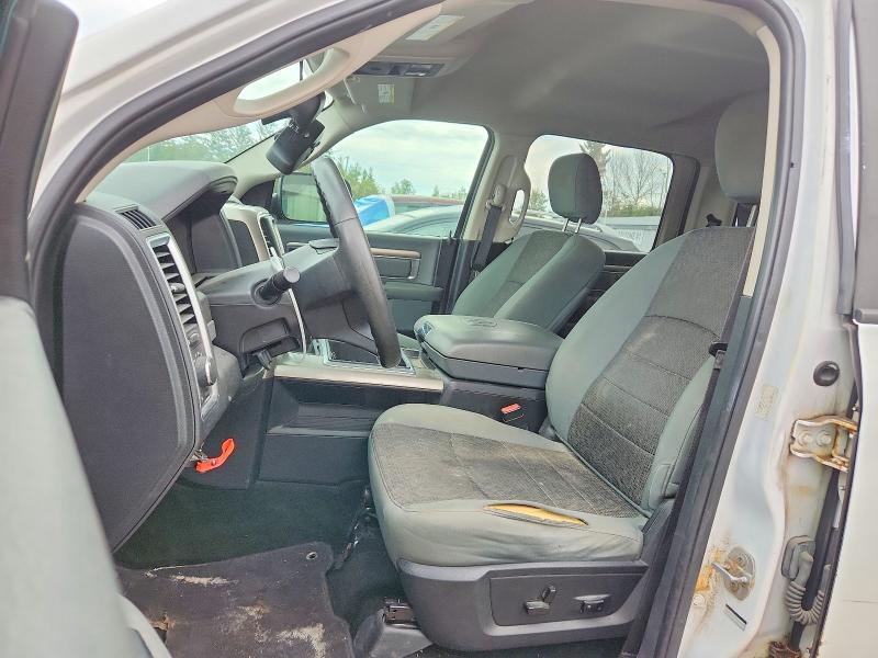 Снимка 7 от търг – 2015 RAM 1500 с VIN 1C6RR7LM0FS615317