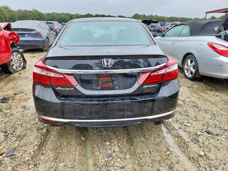 Photo 6 from auction – 2016 HONDA ACCORD with VIN 1HGCR2F65GA060825