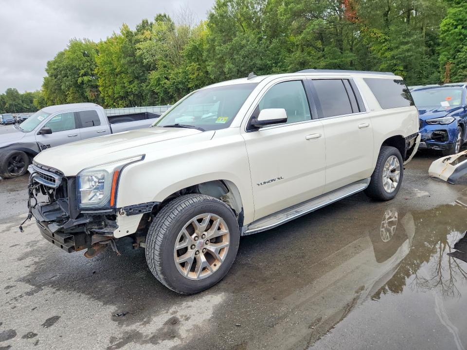Снимка 1 от търг – 2015 GMC YUKON XL с VIN 1GKS2HKC3FR136396