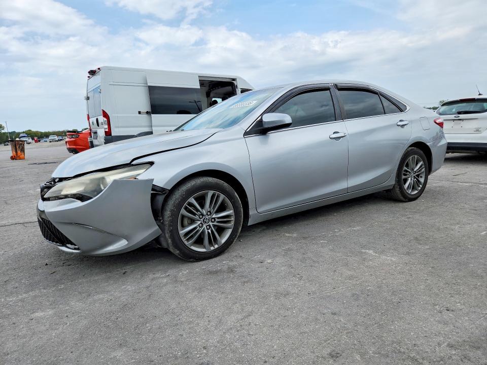 2015 TOYOTA CAMRY - Търг №68380336