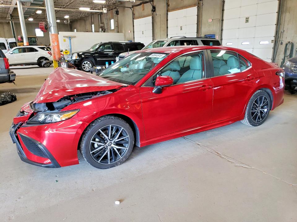 TOYOTA CAMRY 2021 с VIN 4T1G11AK7MU427610 - Снимка от търг