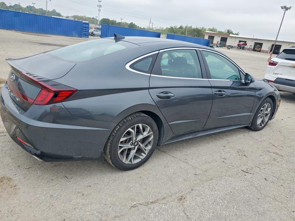 Снимка 3 от търг – 2022 HYUNDAI SONATA с VIN KMHL14JA2NA221153