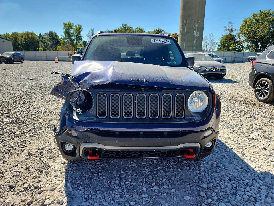 Снимка 5 от търг – 2016 JEEP RENEGADE с VIN ZACCJBCT0GPD61860