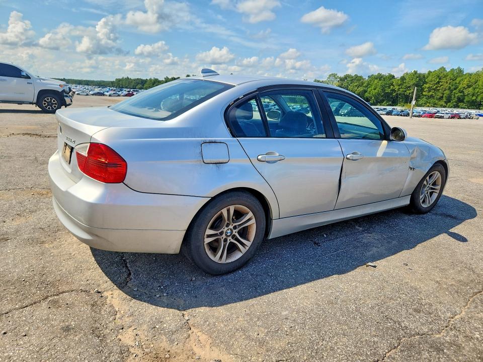 Zdjęcie 3 z aukcji – 2008 BMW 328 z VIN WBAVC935X8K038261