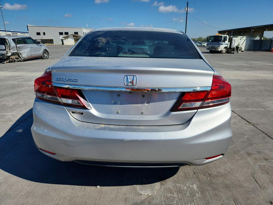 Photo 6 from auction – 2015 HONDA CIVIC with VIN 19XFB2F51FE032409