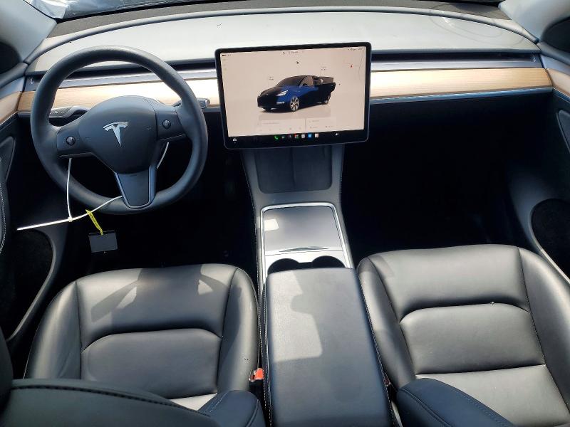 Снимка 8 от търг – 2023 TESLA MODEL Y с VIN 7SAYGDEE7PF944628