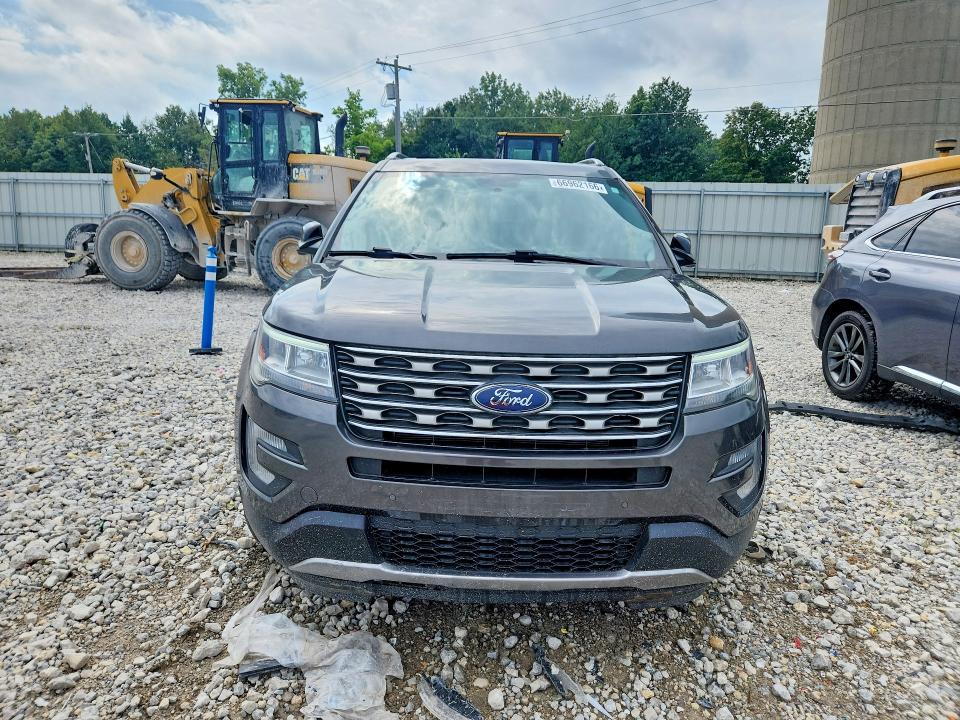Photo 5 from auction – 2017 FORD EXPLORER with VIN 1FM5K8D85HGD20623