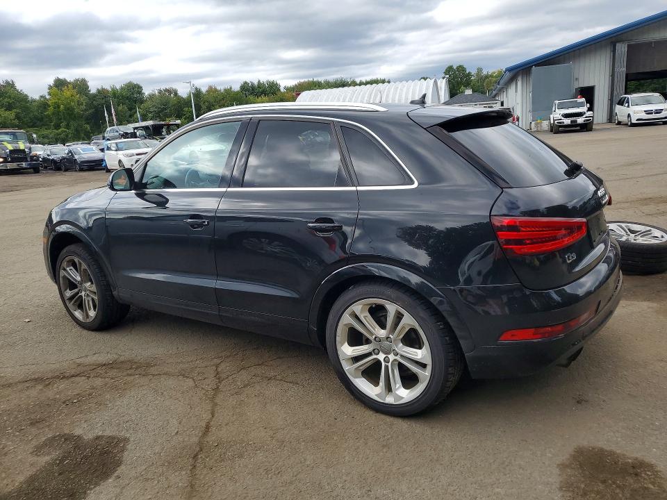 Снимка 2 от търг – 2015 AUDI Q3 с VIN WA1GFCFS9FR004277