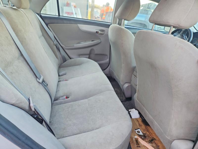Снимка 10 от търг – 2012 TOYOTA COROLLA с VIN 2T1BU4EE4CC848742