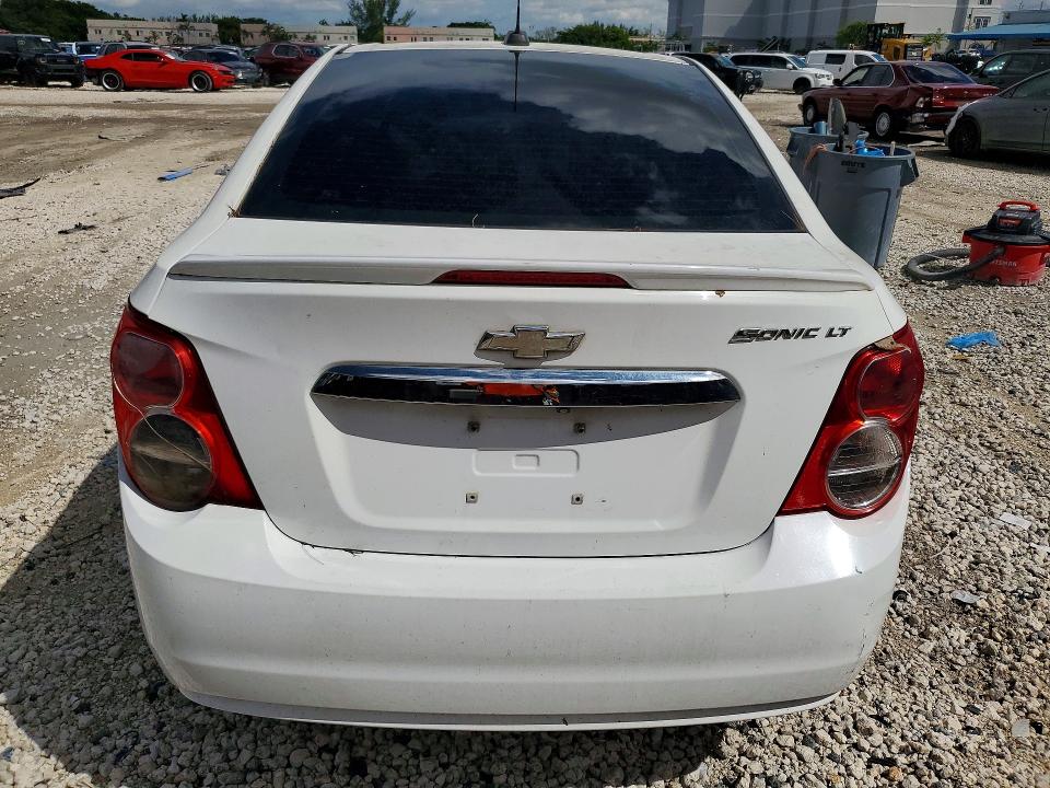 Photo 6 from auction – 2015 CHEVROLET SONIC with VIN 1G1JC5SH6F4180171