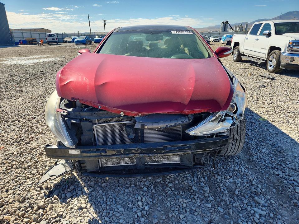 Снимка 5 от търг – 2014 HYUNDAI SONATA с VIN 5NPEC4AC2EH856195