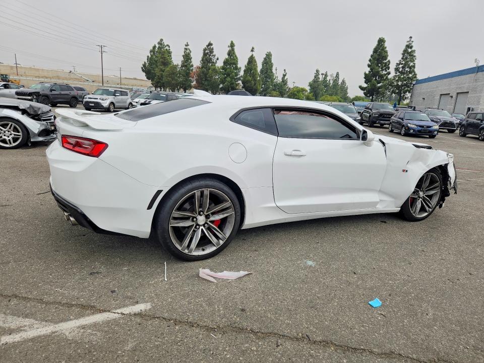 Photo 3 from auction – 2017 CHEVROLET CAMARO with VIN 1G1FF1R73H0110365