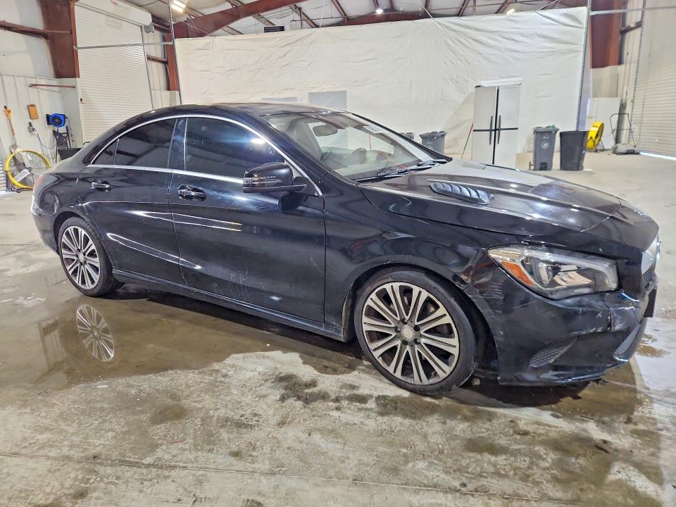 Снимка 4 от търг – 2017 MERCEDES-BENZ CLA с VIN WDDSJ4GB3HN413121