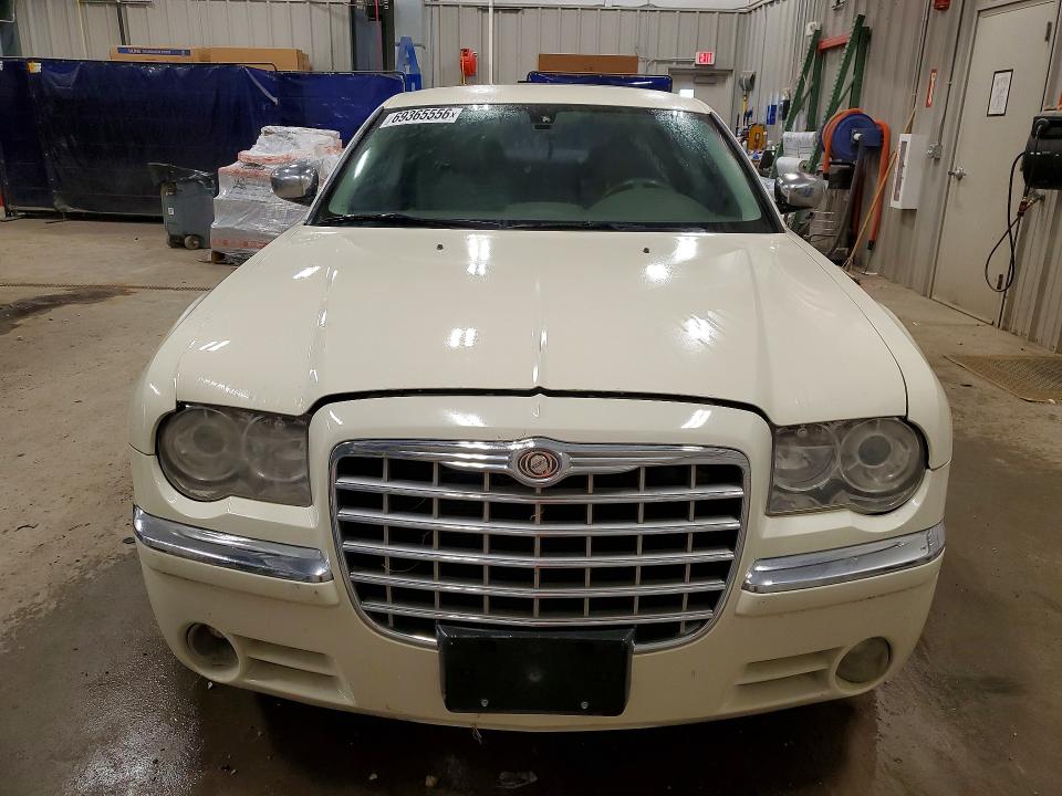 Photo 5 from auction – 2008 CHRYSLER 300C with VIN 2C3LK63H48H272140