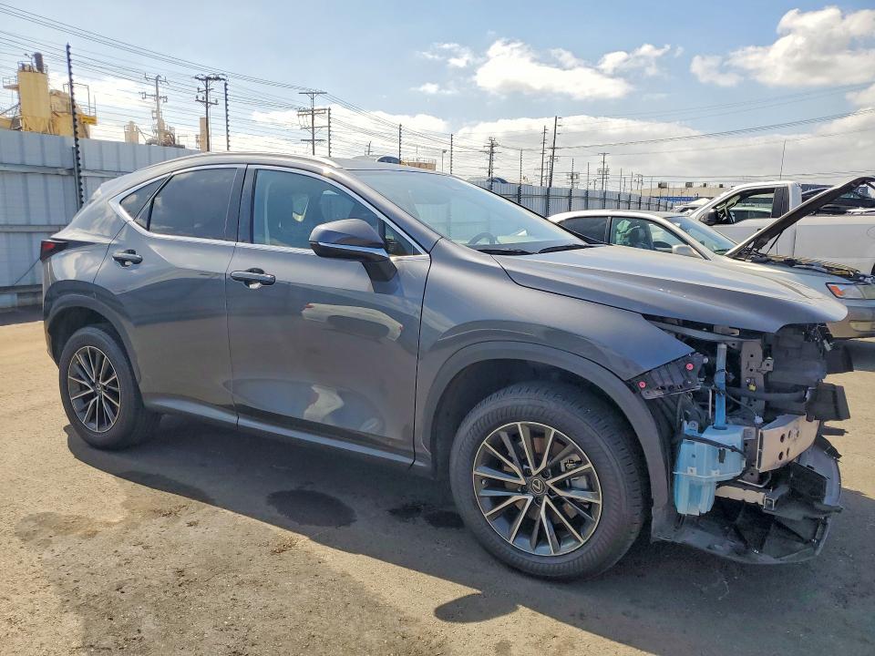 Photo 4 from auction – 2023 LEXUS NX with VIN JTJAKCEZ5P5008600
