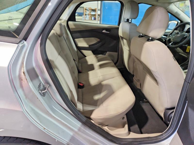 Photo 10 from auction – 2015 FORD FOCUS with VIN 1FADP3F2XFL205104