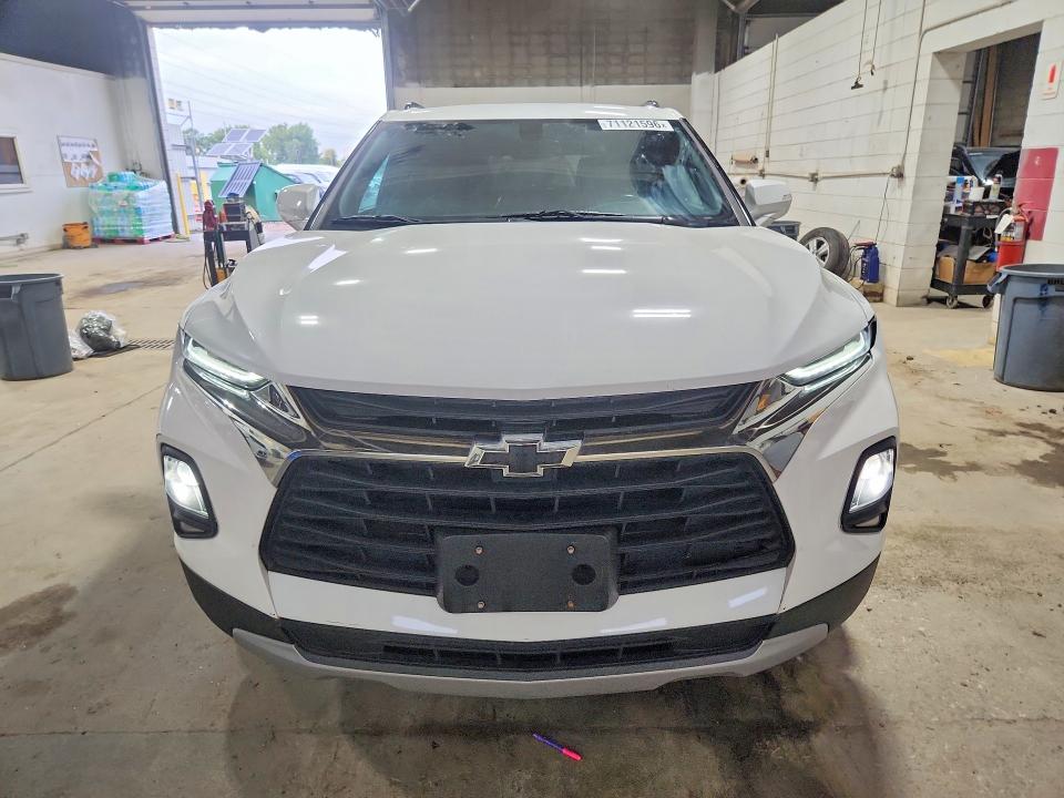 Photo 5 from auction – 2019 CHEVROLET BLAZER with VIN 3GNKBCRS1KS691860