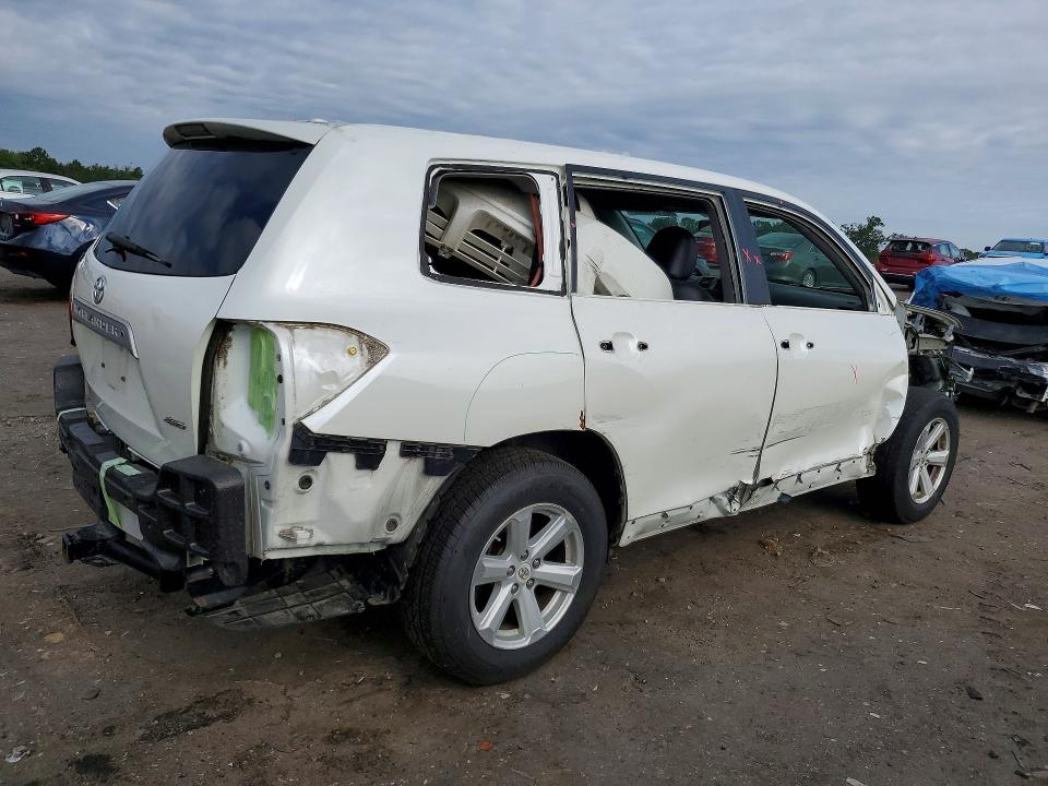 Photo 3 from auction – 2010 TOYOTA HIGHLANDER with VIN 5TDJK3EH4AS020796